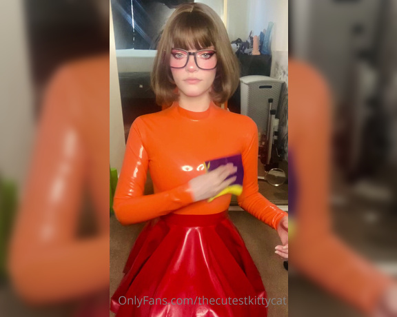 Misty silver aka Thecutestkittycat OnlyFans - Latex velma is making a return! come shine with me~