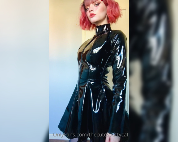 Misty silver aka Thecutestkittycat OnlyFans - I look like I’m straight out of blade runner in this shiny, squeaky, pvc dress~ 1