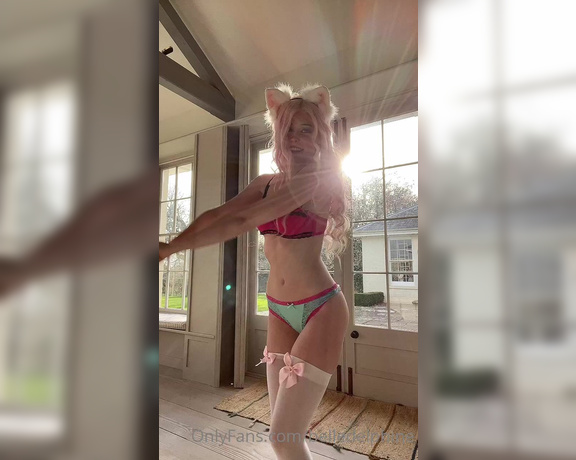 Belle Delphine aka Belledelphine OnlyFans - Since i don’t have a TikTok account i thought i’d post these tiktok esque type of videos here inst 1