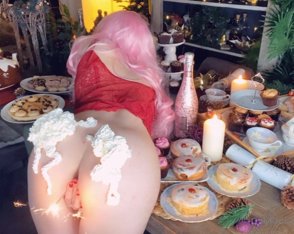 Belle Delphine aka Belledelphine OnlyFans - Dessert is served and yes, i did put a sparkler in my butthole ^ ^