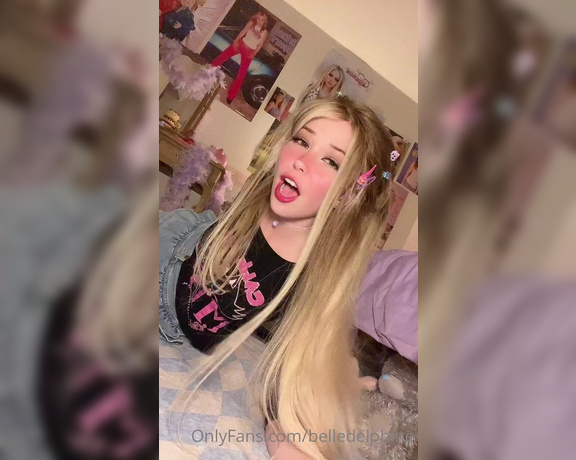 Belle Delphine aka Belledelphine OnlyFans - ~not rly lewd~ Another tiktok type of video spam since I have no where else to rly post these but 3