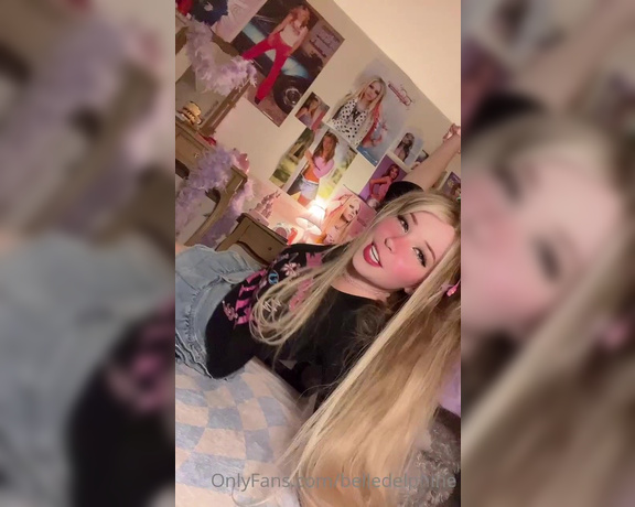 Belle Delphine aka Belledelphine OnlyFans - ~not rly lewd~ Another tiktok type of video spam since I have no where else to rly post these but 3