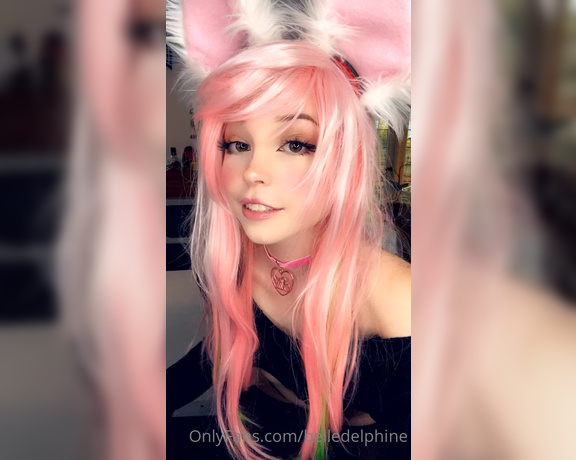 Belle Delphine aka Belledelphine OnlyFans - Me trying to get a good video of me dancing, idk why but i just thought id post them all here lmao 3