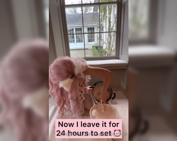 Belle Delphine aka Belledelphine OnlyFans - AUCTION FINISHED Want a cast mould of my exact pussy HIGHEST TIPPER ON THIS POST WINS IT! w 1