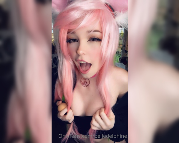 Belle Delphine aka Belledelphine OnlyFans - Me trying to get a good video of me dancing, idk why but i just thought id post them all here lmao 4