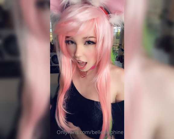 Belle Delphine aka Belledelphine OnlyFans - Me trying to get a good video of me dancing, idk why but i just thought id post them all here lmao 4