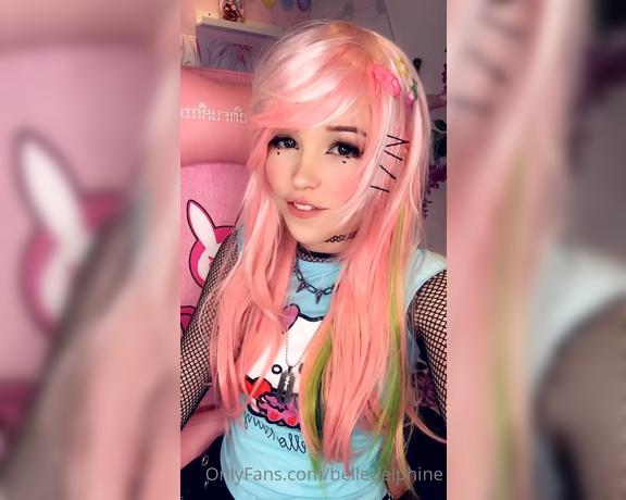 Belle Delphine aka Belledelphine OnlyFans - Just singing to a bunch of cringe songs that i cant help but to sing along to  1