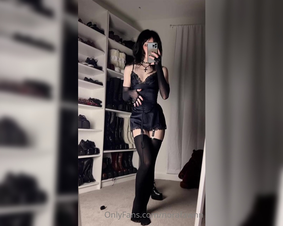 Nora Fawn aka Norafawn OnlyFans - Send me a DM and I’ll show you around this little black dress and more 1