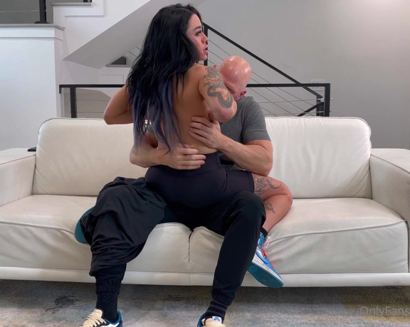 (Onlyfans) Fitbadonk aka Bella - With Johnny Sins,  Amateur, Cumshot, Deep Throat, Facial, Hardcore, Natural Tits, Straight