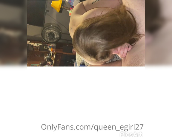 Queen_D aka Queen_egirl27 OnlyFans - Check your DMs for the 35$ ppv, anyone who buys get a free 15 minutes to the rest of this video! (Bl