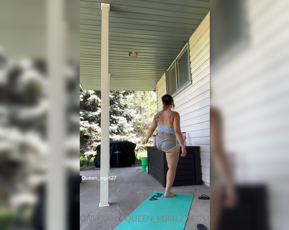 Queen_D aka Queen_egirl27 OnlyFans - Hi baby, I have some outdoor yogastretching videos for you ) sorry for the edits I kept getting di 2