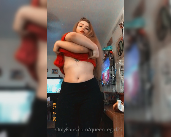 Queen_egirl27 - OnlyFans Video 01