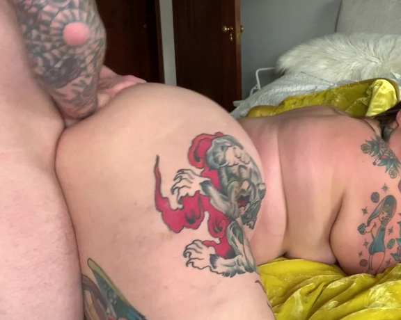 Emma aka Sugarbooty OnlyFans - Morning SEX! Doggystyle fucking with a cumshot right on my ass D!! Enjoy!