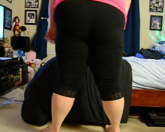 Bbwprincessmary Princess Tries On All Her Yoga Pant