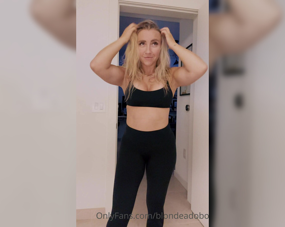 Blondeadobo OnlyFans - Post gym outfit peel