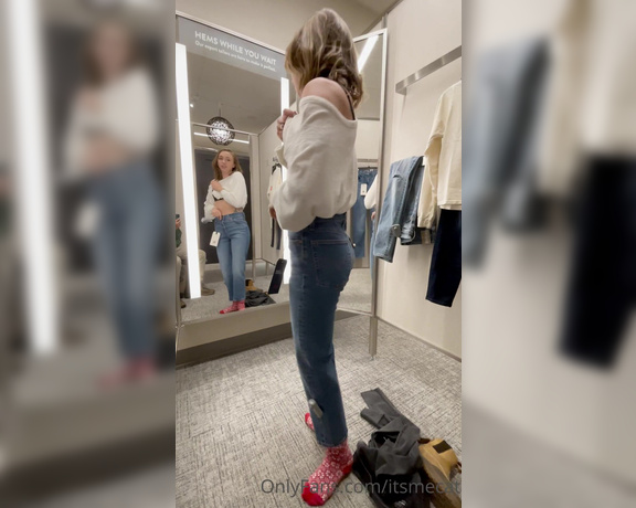 Cat aka Itsmecat OnlyFans - Trying on some new jeans today! Which should I get