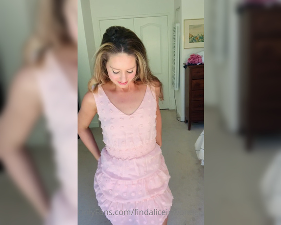 Alice aka Findaliceinwonderland OnlyFans - Dress try on