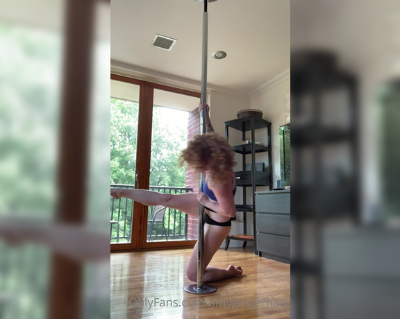 Amy Hart aka Amygingerhart OnlyFans - Dancing my feelings today