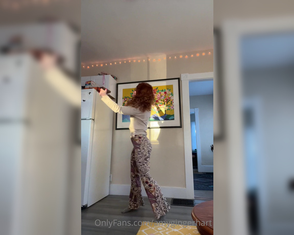 Amy Hart aka Amygingerhart OnlyFans - Movement meditation to some beautiful music The clothes never come off so skip it if it’s not the