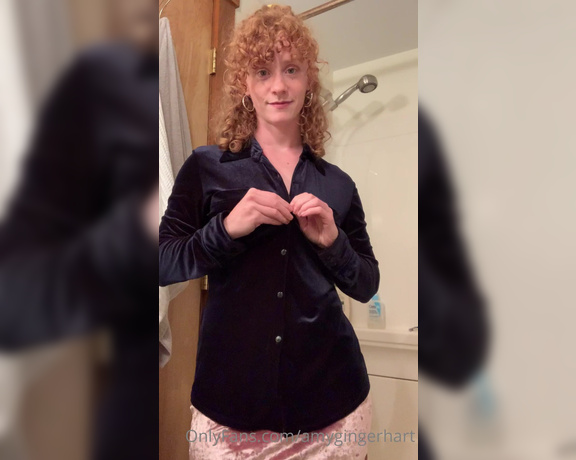 Amy Hart aka Amygingerhart OnlyFans - Undressing after my birthday party I feel even more beautiful than I did last year Sending love