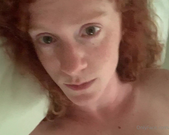 Amy Hart aka Amygingerhart OnlyFans - Please send help in the form of morning sex