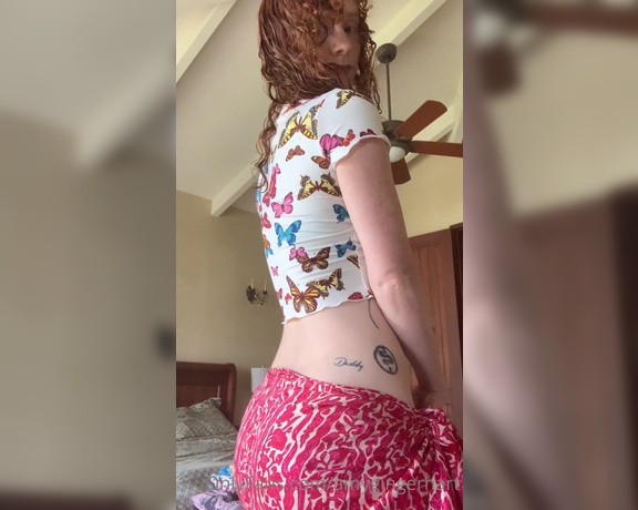 Amy Hart aka Amygingerhart OnlyFans - Feeling absolutely radiant today and insanely turned on! Do you feel that