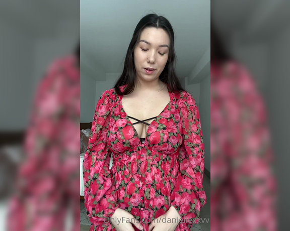 Danielle aka Daniellexxvv OnlyFans - (1203 video) POV Im your girlfriend and were running late for our Valentines date, but I seduce