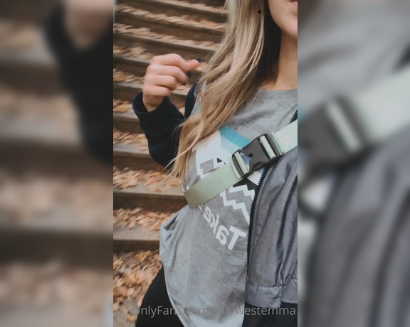 Emma Claire aka Midwestemma OnlyFans - Public flashing