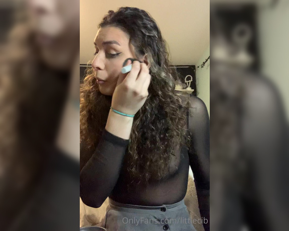 Littlecib OnlyFans - Makeup and stretches