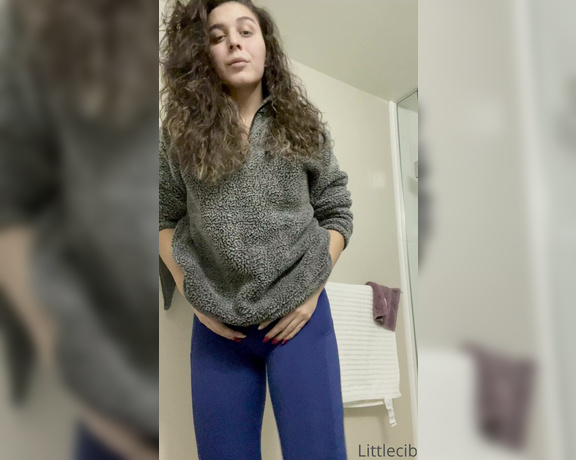 Littlecib OnlyFans - Little leggings vid and reveal for you