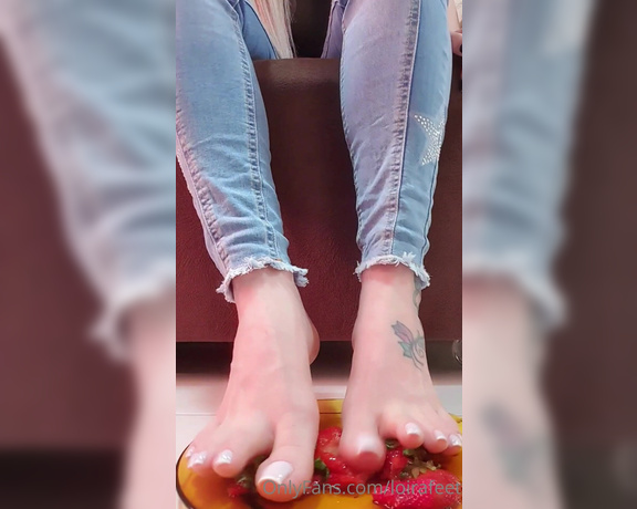 Loirafeet - OnlyFans Video 46