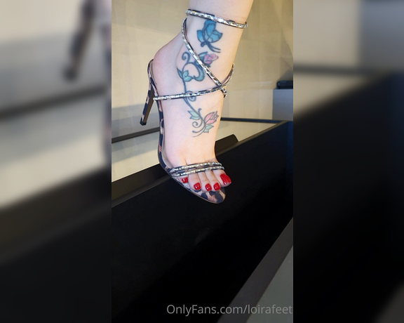 Loirafeet - OnlyFans Video 7