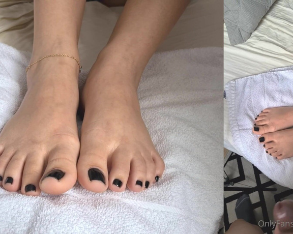 Adorezee Footjob OnlyFans - Three saved cumshots AND an extra big one all over my black toes!