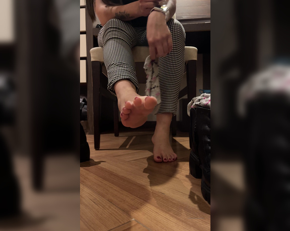 Adorezee Footjob OnlyFans - Do you mind taking my boots off and sniffing it all after a looong day