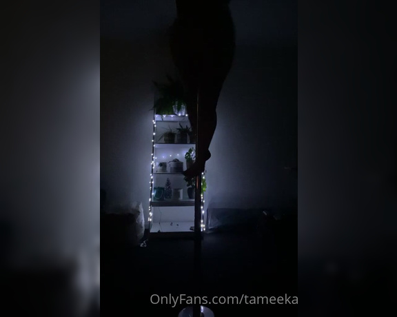 Tameeka OnlyFans - Just having some fun on the pole