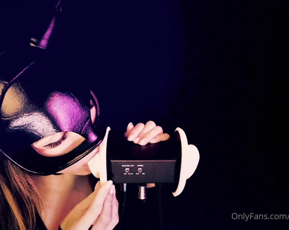 Heatheredeffect OnlyFans Leaked  - Cat Woman Ear Eating mini ear eating ASMR video  full length version is available on patreoncom