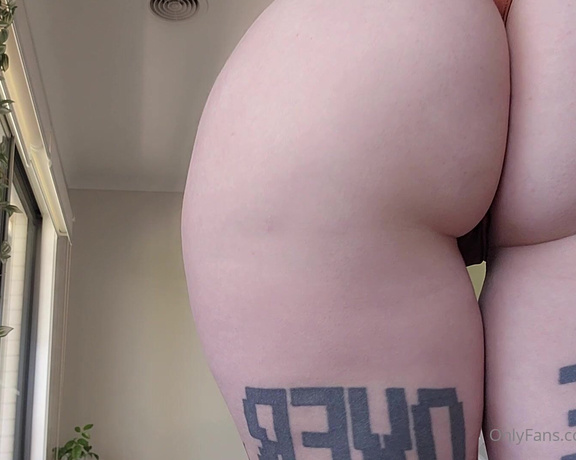 Hylia Fawkes aka Hyliafawkes OnlyFans - Do you love my ass Send me a tip to prove it