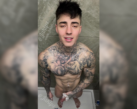 Jakipz OnlyFans - This weeks exclusive is a submissive daddy shower role play, I got my whole entire body in view as