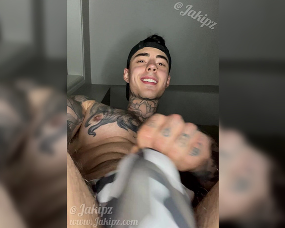 Jakipz OnlyFans - Here are a few clips from this weeks exclusive Im bringing back the jockstrap for a nice teasy