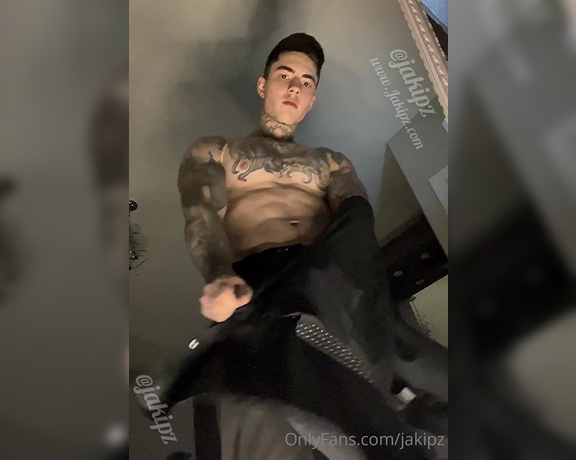 Jakipz OnlyFans - Dress clothes, stripping, spitting, cock smacking, dirty talking, flexing & much more for this week