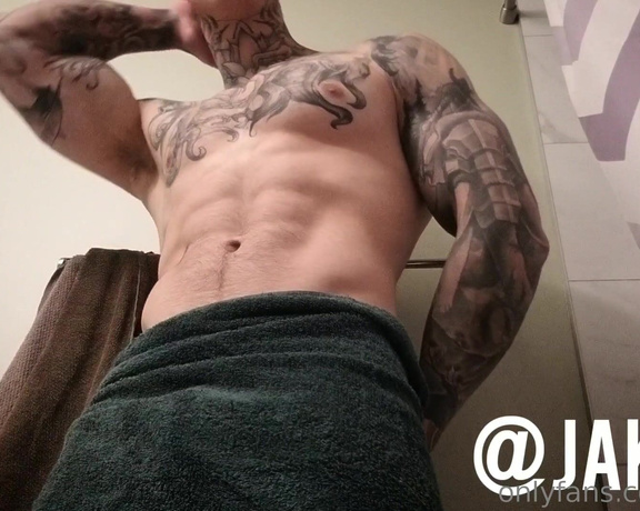 Jakipz OnlyFans - There has been alot of dick content on here latley so its time to show off that booty Sorry for