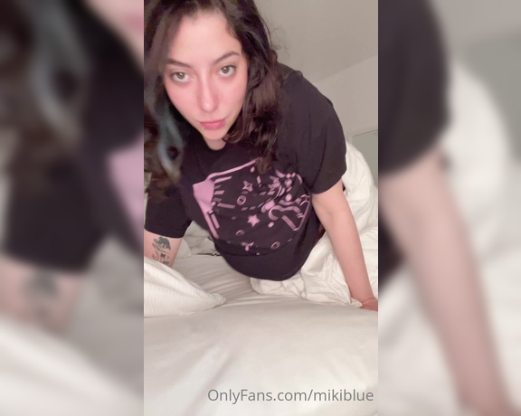 Miki blue aka Mikiblue OnlyFans - Hey! Wake up and see my tits!