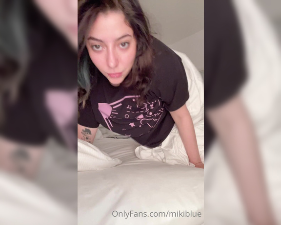 Miki blue aka Mikiblue OnlyFans - Hey! Wake up and see my tits!