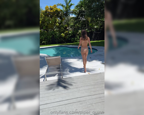 Piper Quinn OnlyFans aka Piper_quinn - There was an iguana at our pool in Miami! I had to try and get as close as I could, I think I scared