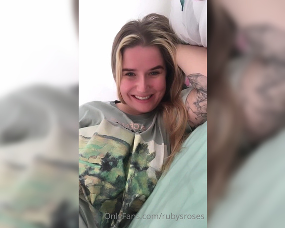 Rubysroses OnlyFans - Waking up together girlfriend experience