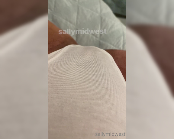 Sally aka Sallymidwest OnlyFans - Hehe, I found this video & wanted to share For this weekend only, I’m going to offer $10 written