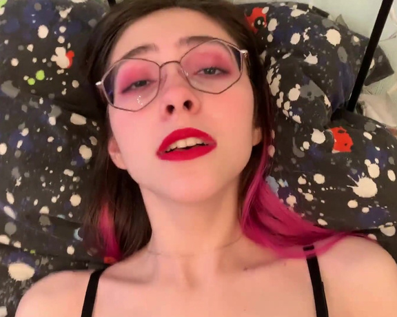 Lexis CM - He washed my glasses with cum