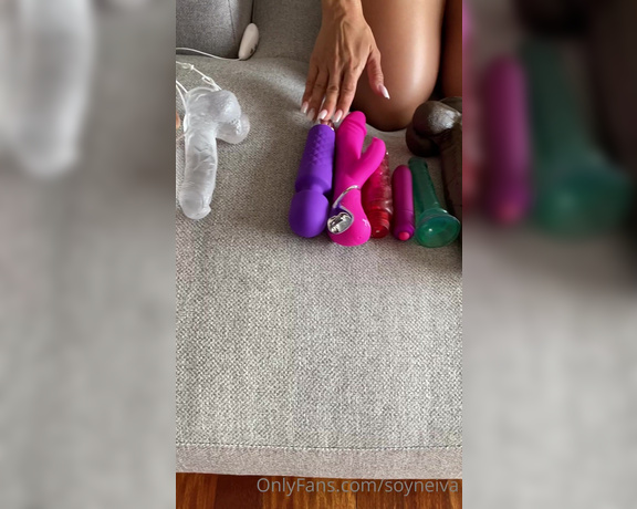 Soy Neiva aka Soyneiva OnlyFans - HOT, NAKED and eager to PLAY with my DILDOS and VIBRATORS Which one would you choose for my PUS 2