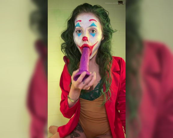 Tabby Ridiman onlyfans - Tabs24x7 OnlyFans - Wow this end credit scene from the joker movie is really something else Anywhooo what are