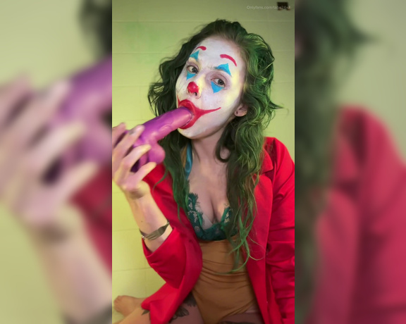 Tabby Ridiman onlyfans - Tabs24x7 OnlyFans - Wow this end credit scene from the joker movie is really something else Anywhooo what are